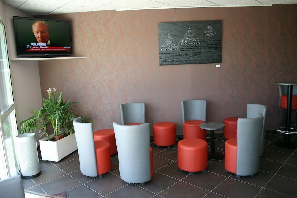 Brit Hotel Saint-Meen-Le-Grand En Broceliande 외부 사진