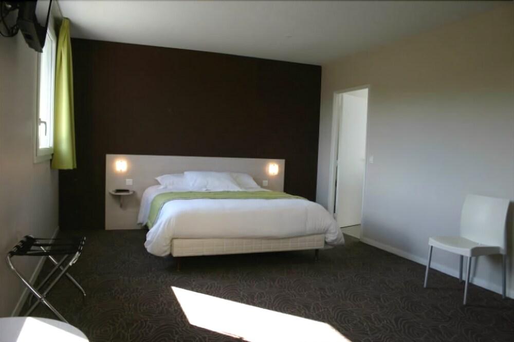 Brit Hotel Saint-Meen-Le-Grand En Broceliande 외부 사진
