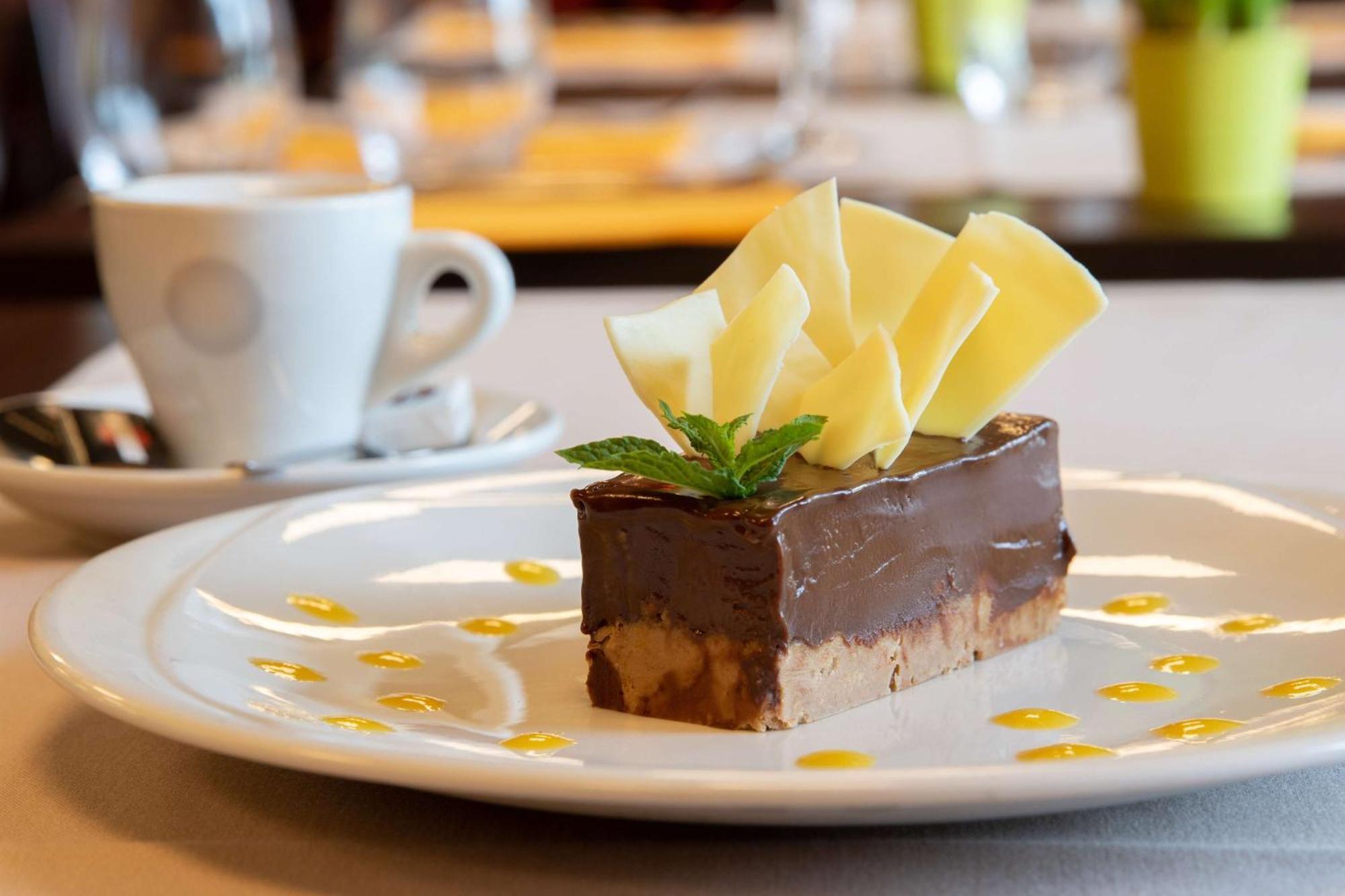 Brit Hotel Saint-Meen-Le-Grand En Broceliande 외부 사진