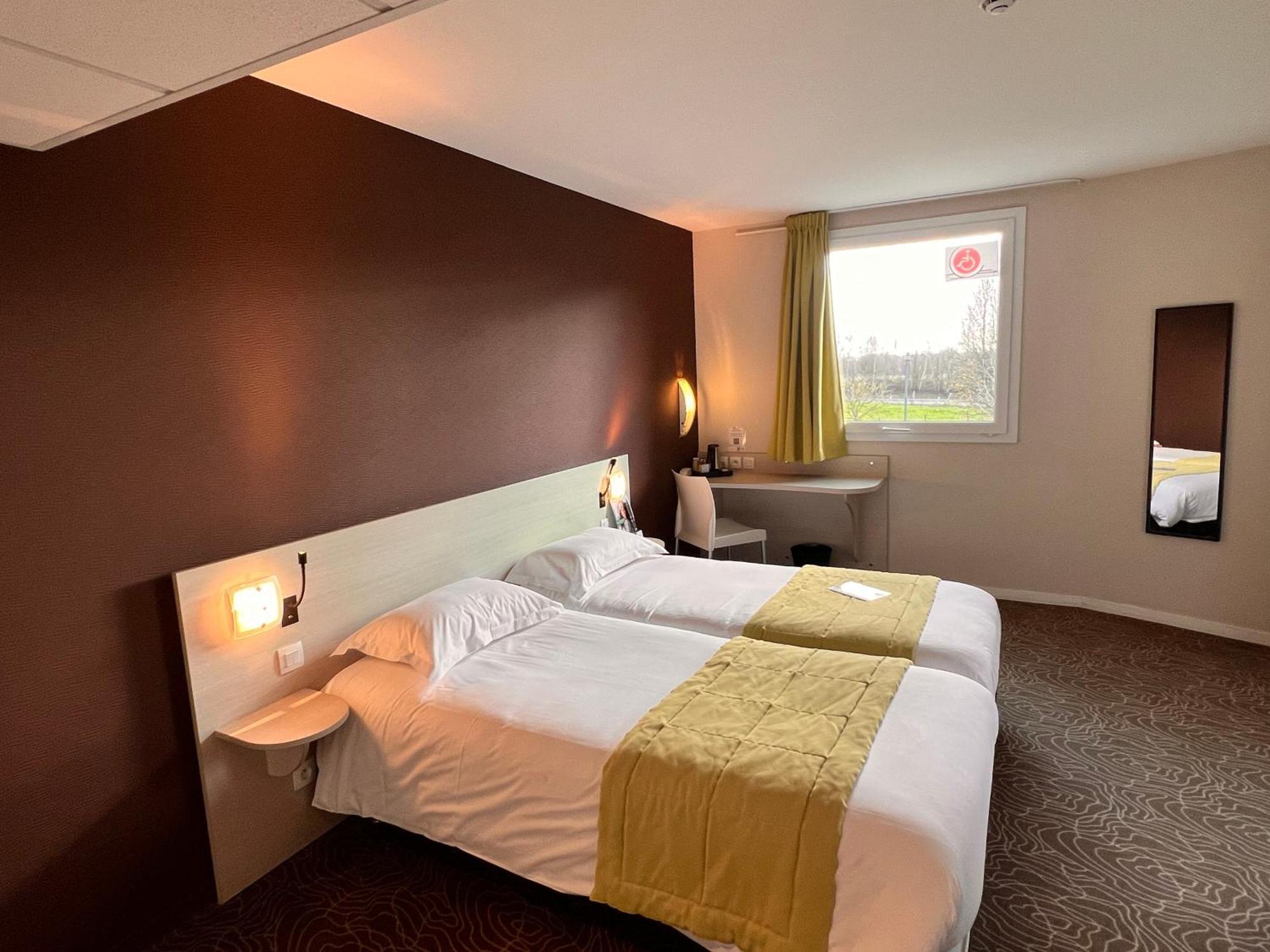Brit Hotel Saint-Meen-Le-Grand En Broceliande 외부 사진