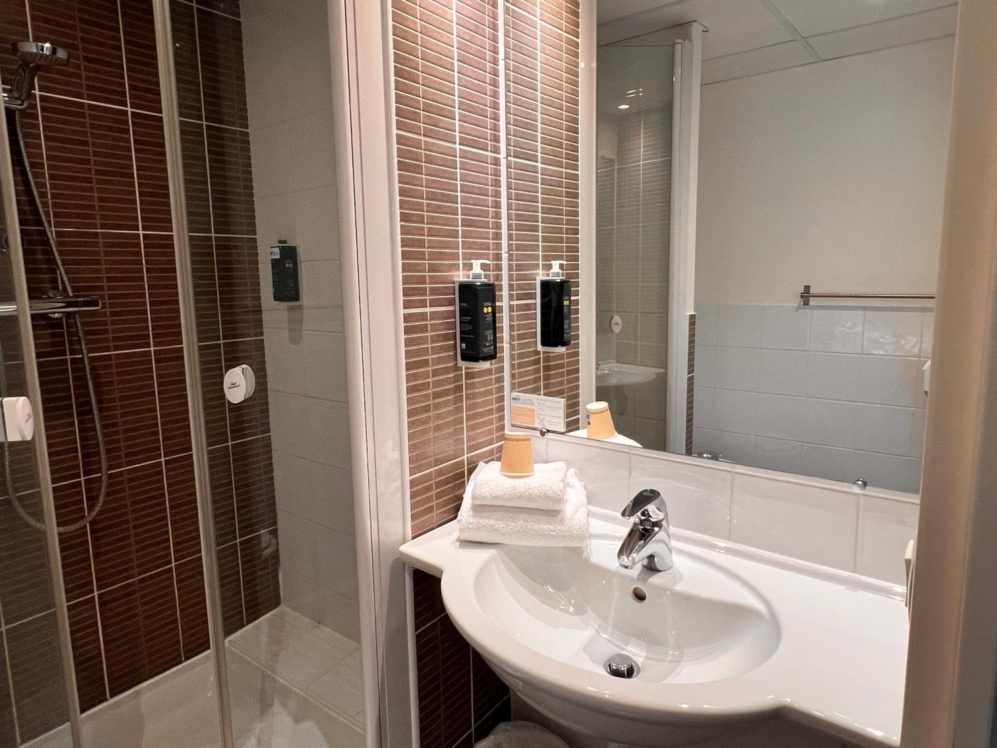 Brit Hotel Saint-Meen-Le-Grand En Broceliande 외부 사진