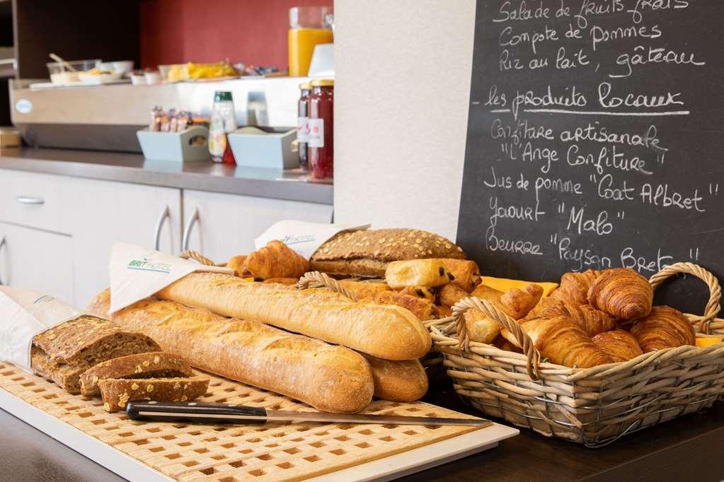 Brit Hotel Saint-Meen-Le-Grand En Broceliande 레스토랑 사진