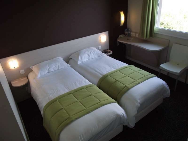 Brit Hotel Saint-Meen-Le-Grand En Broceliande 객실 사진